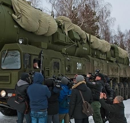 白杨M和白杨的区别,探究两种不同名称背后的差异,白杨M与白杨,探究两种名称背后的差异与探究