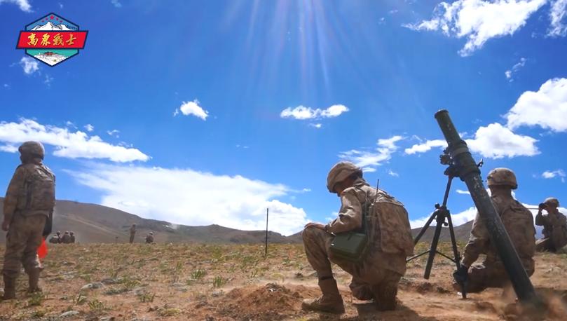 星空迷彩与21式作训服,是否等同的探讨,星空迷彩与21式作训服等同性探讨