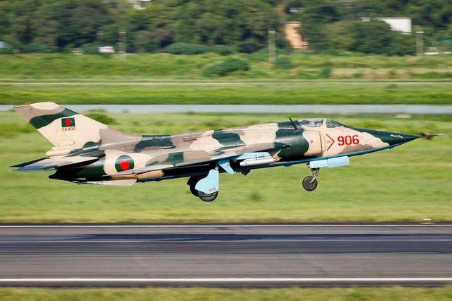 强5攻击机最强型号,技术、性能与战略价值分析,强5攻击机巅峰型号,技术、性能与战略价值深度解析