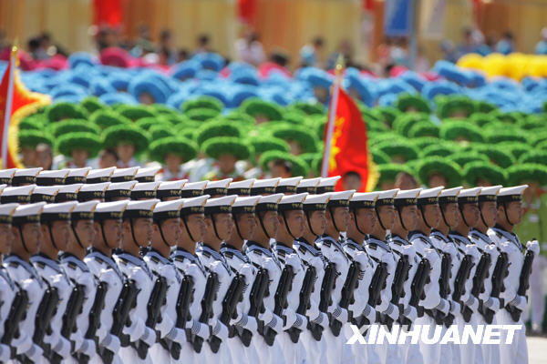 国庆阅兵方队将穿新式军服受阅，展示国家力量与军事革新，国庆阅兵方队身着新式军服展示国家力量与军事革新风采