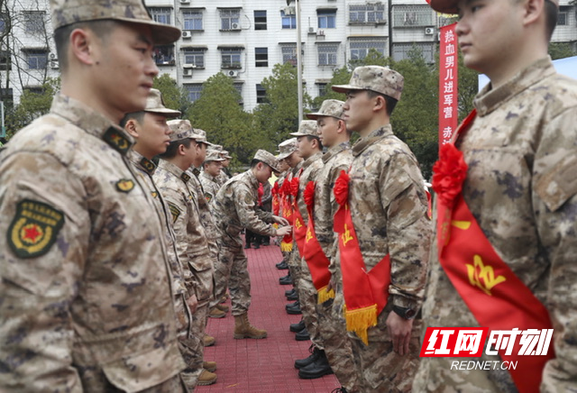 资兴市人民武装部官网,连接军民,共筑强军梦,资兴市人民武装部官网,军民共筑强军梦