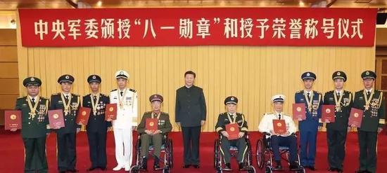 八一勋章与国家津贴，荣誉与待遇并存，八一勋章与国家津贴，荣誉与待遇的双重荣光