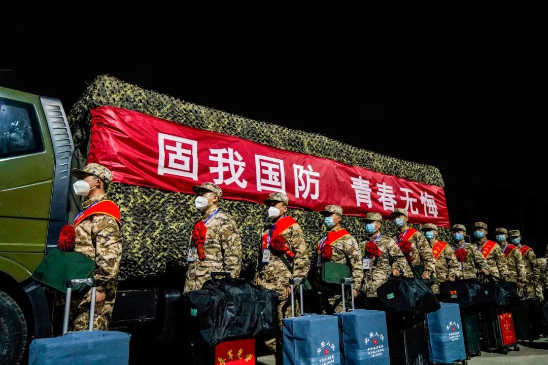 大学生当兵2023年政策待遇本科，机遇与挑战并存的时代选择，大学生当兵政策待遇本科，机遇与挑战并存的时代选择 2023年解读