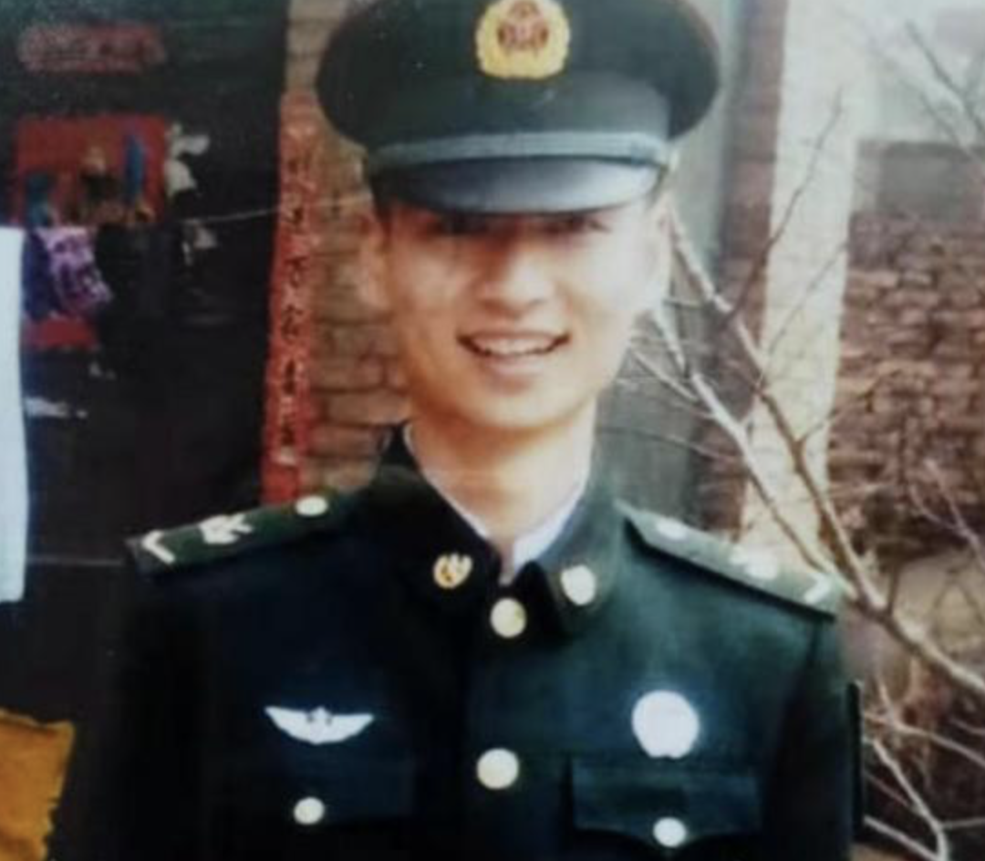 烈士肖思远的恋人,爱与荣耀的永恒篇章,烈士肖思远的恋人,爱与荣耀的传奇篇章