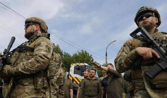 俄乌战争背景下的俄罗斯让步,深度解析与启示,俄乌战争背景下俄罗斯的让步,深度解析与启示