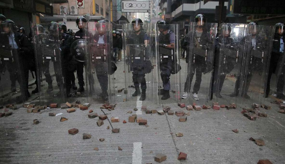 今日香港新闻热点深度解析,香港新闻热点深度解析与探讨