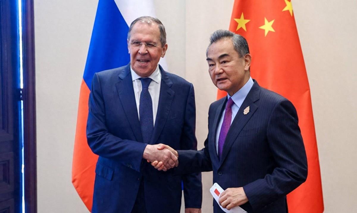 世界新闻报事件启示,媒体责任与社会意识的交融,世界新闻报事件启示,媒体责任与社会意识的交融与反思