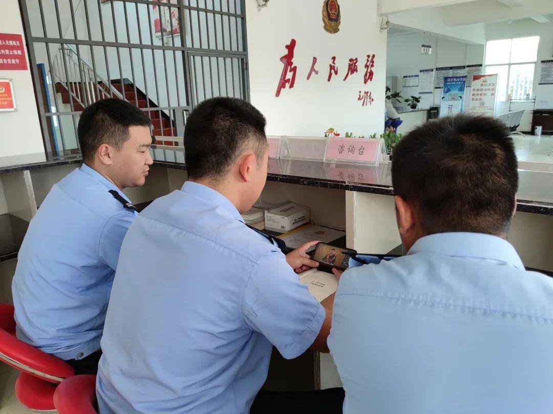委内瑞拉猎人勋章获得者，荣耀与勇气的象征，委内瑞拉猎人勋章，荣耀与勇气的象征