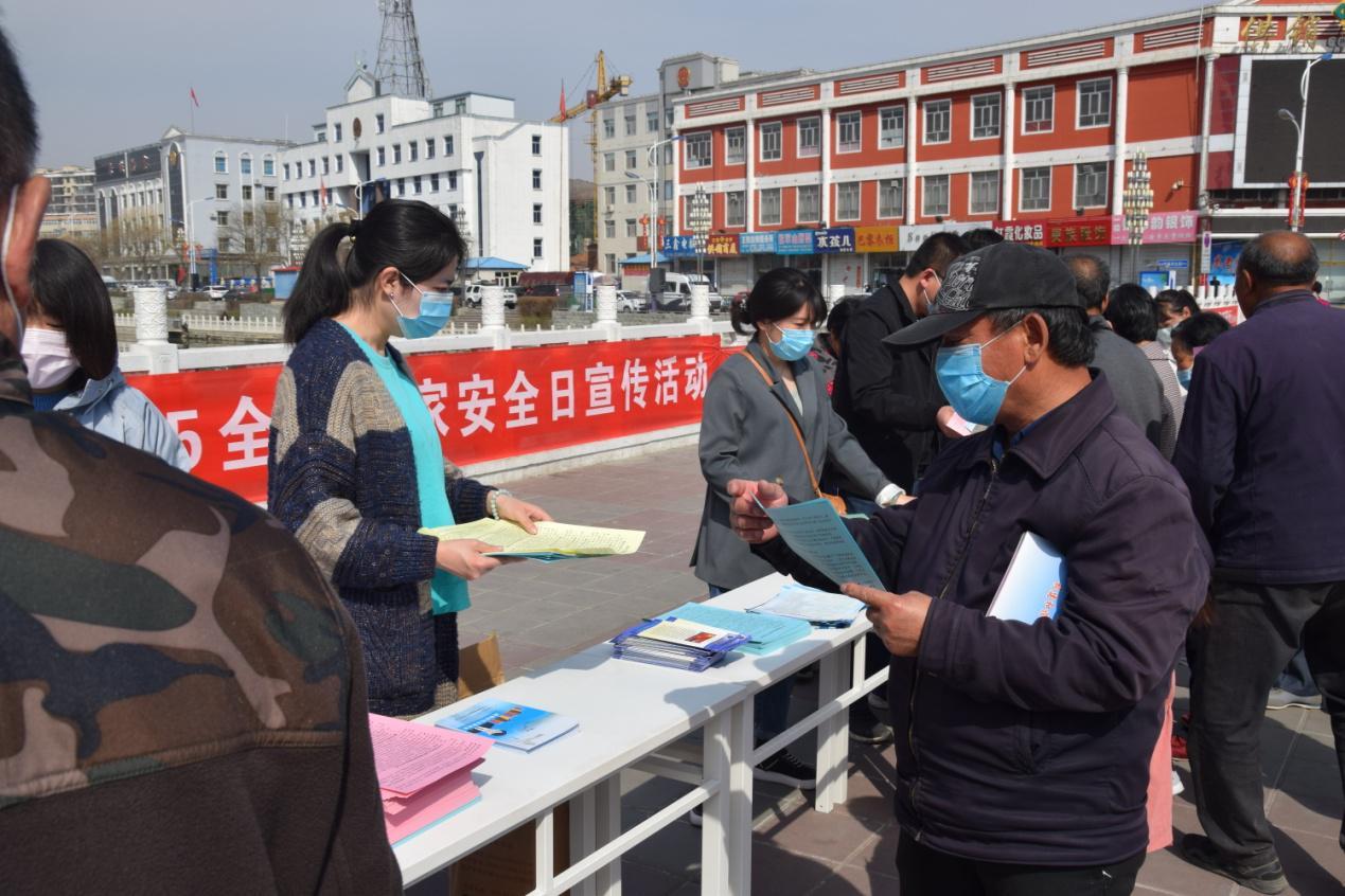 国家对于军事普及的重要性及其深远影响，国家军事普及的重要性及其长远影响分析