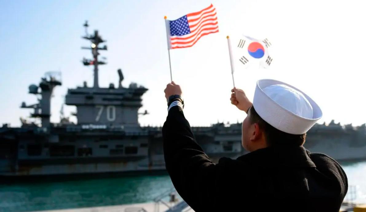 揭秘M1A2艾布拉姆斯坦克的工作机制,揭秘M1A2艾布拉姆斯坦克工作机制揭秘