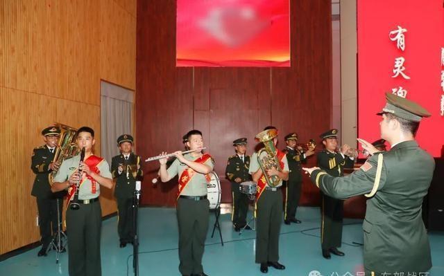 中国人民解放军军旗象征着什么，中国人民解放军军旗的象征意义