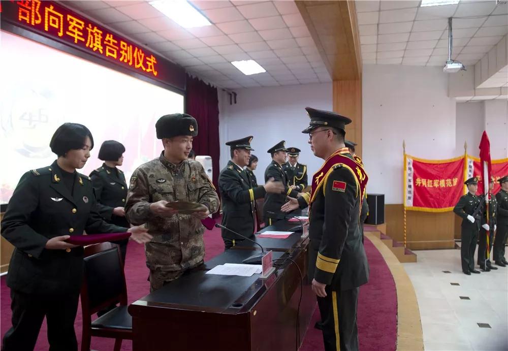 中国人民解放军军旗象征着什么,中国人民解放军军旗的象征意义