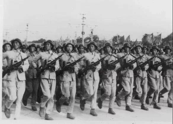 中国人民解放军军旗象征着什么,中国人民解放军军旗的象征意义