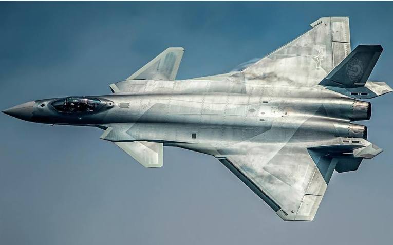 现代兵器之光,歼-20的崛起与未来展望,歼-20的崛起,现代兵器之光与未来展望