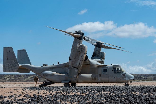 瓦格纳突击队展示美军装备,力量与技术的完美结合,瓦格纳突击队展示美军装备,力量与技术的巅峰展现