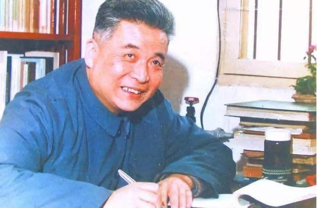 邓志平,承继先志,续写辉煌,邓志平续写辉煌之志,承继家族先志之精神