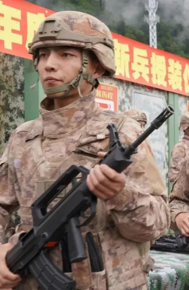 星空迷彩单兵装备，现代战争的独特标志，星空迷彩单兵装备，现代战争的独特标志概述