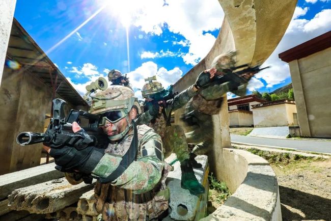 星空迷彩色，探索色彩之美的无限可能，探索星空迷彩色，色彩之美的无限可能