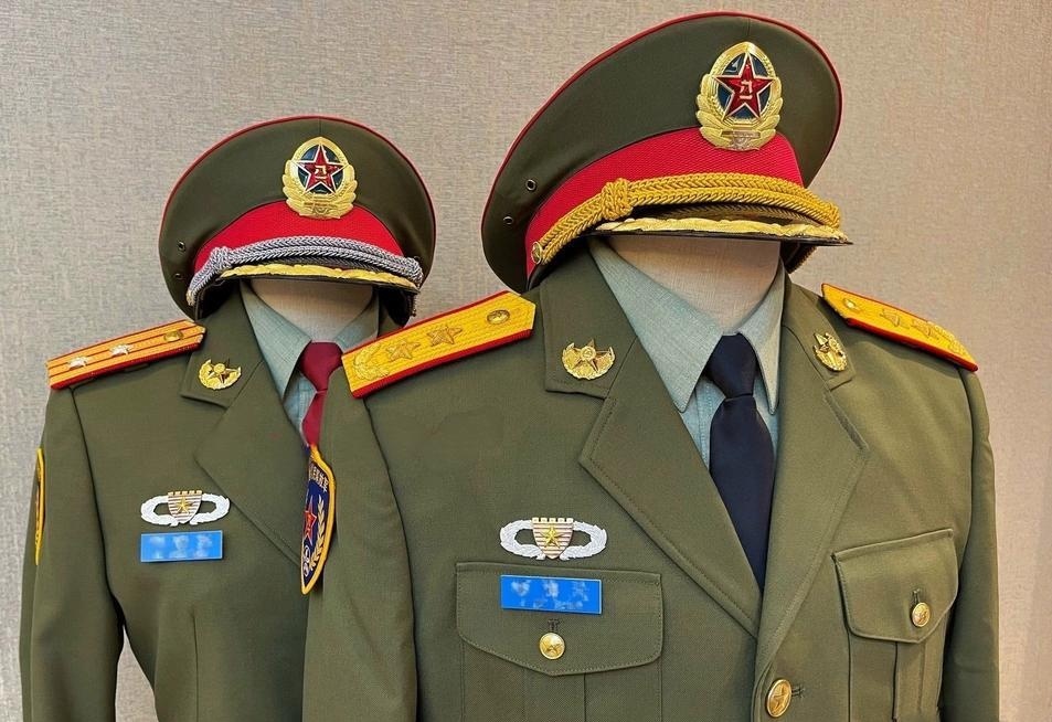 1995年武警军装的独特魅力与变迁,1995年武警军装的魅力与变迁回顾