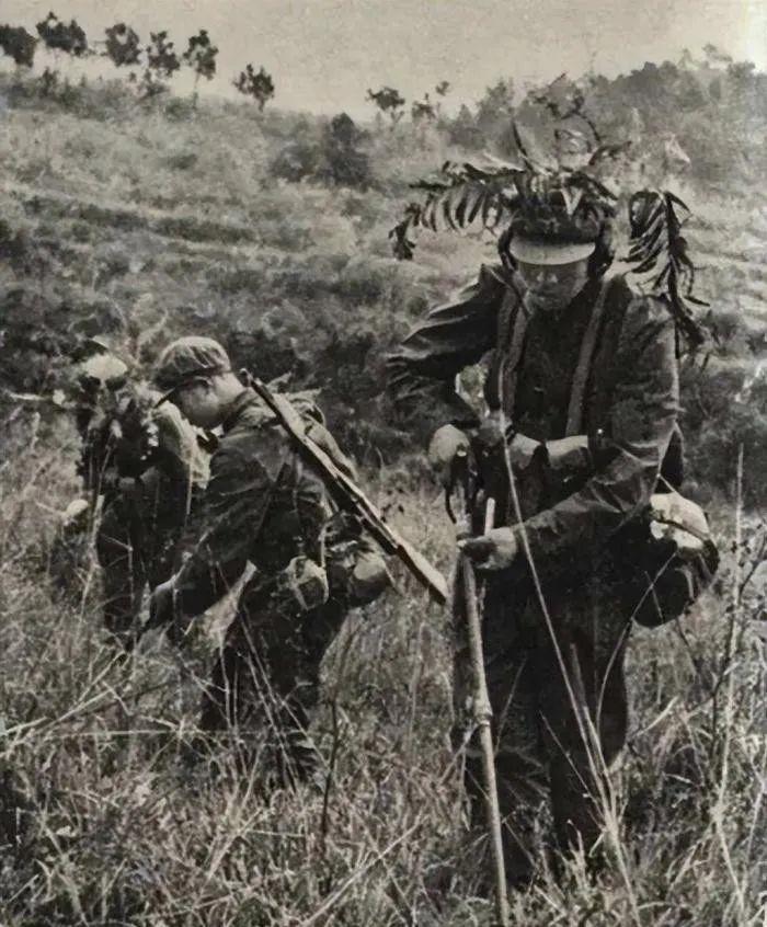 解放军报1990年电子版,历史回顾与数字时代的军事新闻传播,解放军报历史回顾与数字时代的军事新闻传播探索