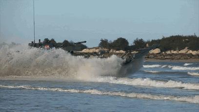 人民海军成立七十周年文艺晚会，颂扬荣耀，展望辉煌，人民海军七秩荣耀庆典之夜，颂扬辉煌，展望荣光文艺晚会