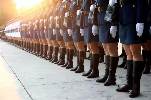 新时代巾帼英雄风采