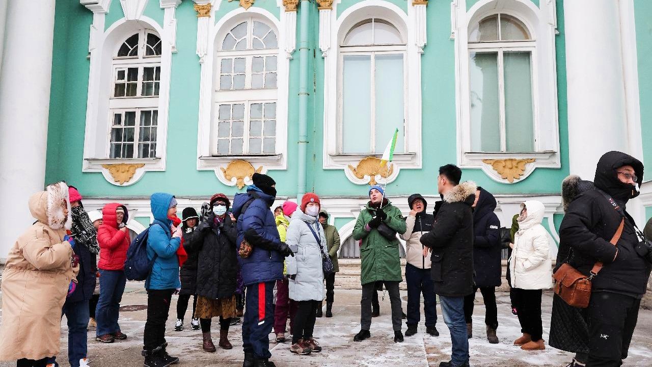 俄急切期盼中国游客到访,文化交流与旅游合作的深化,中俄文化交流与旅游合作深化,俄罗斯热切期盼中国游客到访