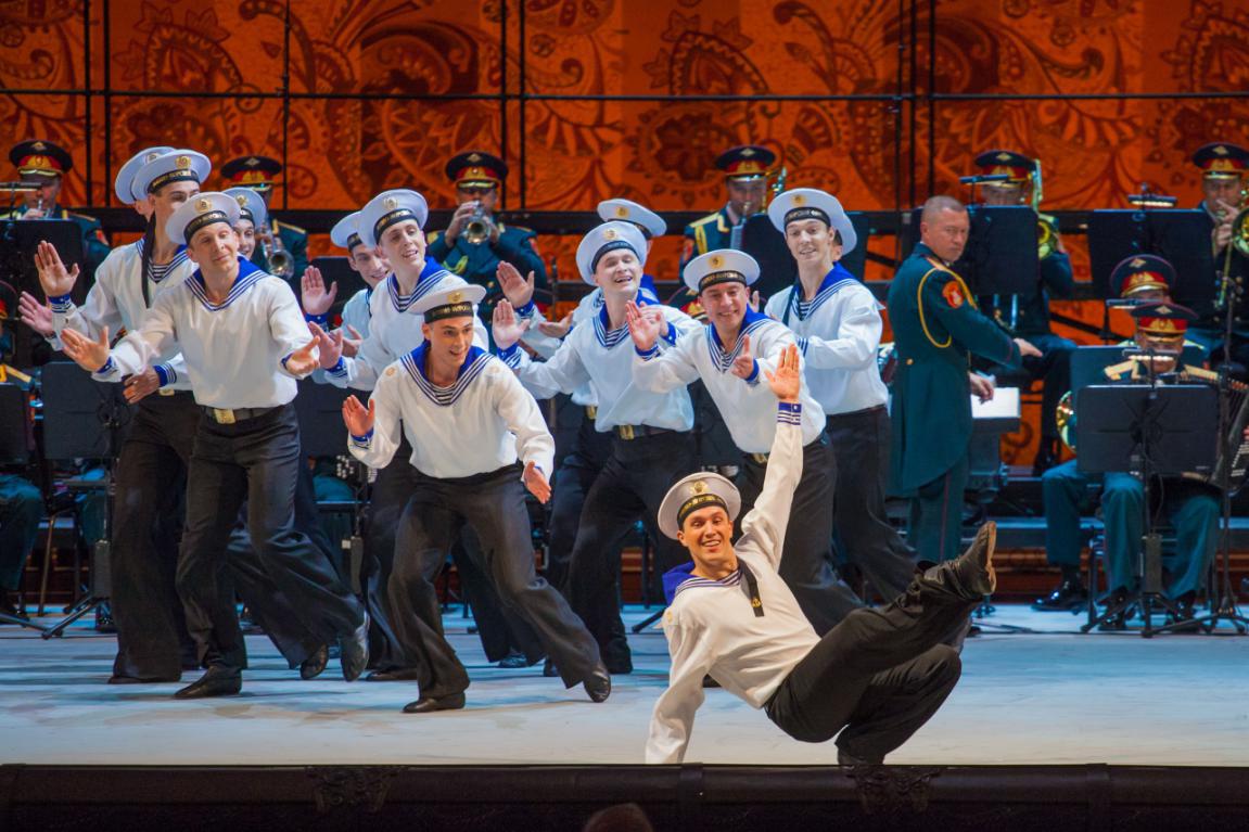 喀秋莎歌词大意解析，喀秋莎歌词大意深度解析