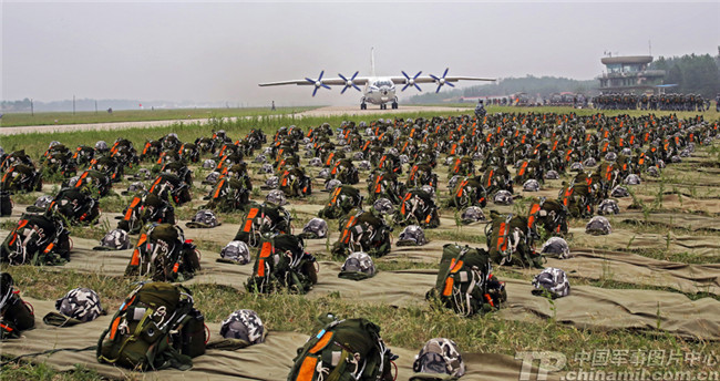 揭秘空降军第十五军四十五师所在地——探寻神秘军营的历程,揭秘神秘军营,探访空降军第十五军四十五师所在地