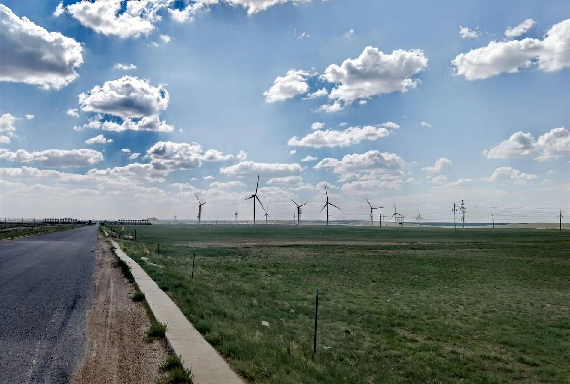 朱日和与四子王旗之间的距离,地理探索与文化交流,朱日和与四子王旗,地理探索与文化交流之路