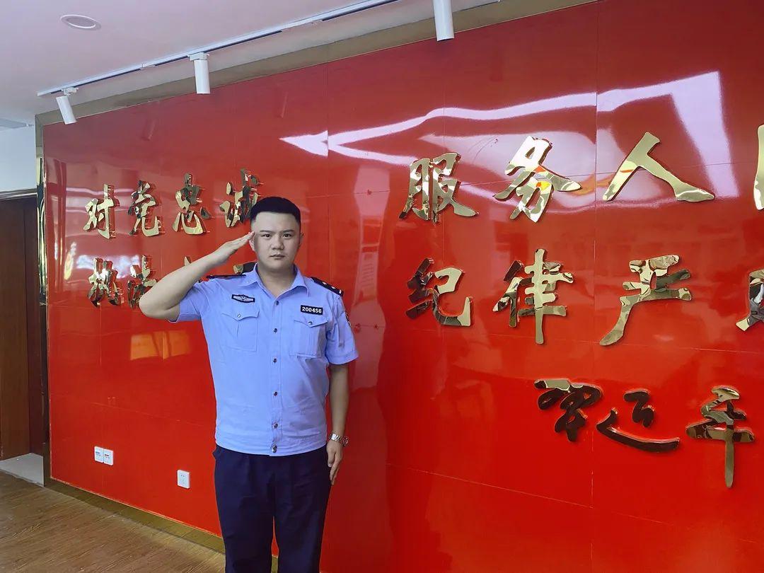 独臂英雄丁晓兵所在部队的非凡历程,独臂英雄丁晓兵所在部队的辉煌历程