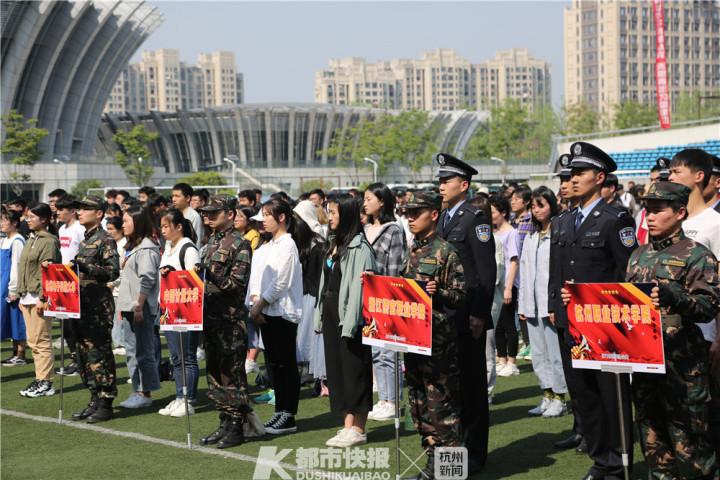 今年的征兵政策,新时代背景下的军事力量建设,新时代军事力量建设背景下的今年征兵政策解析