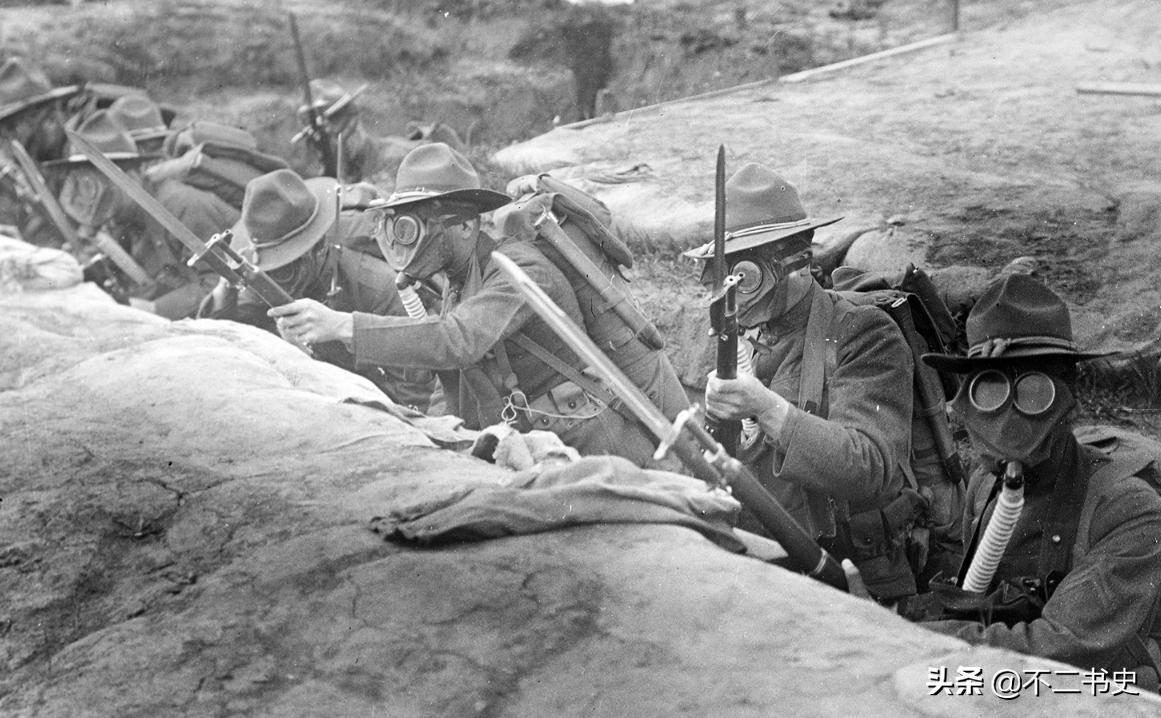 大学生入伍空军后的职责与担当，大学生入伍空军后的职责与担当，新时代青年的使命与荣耀