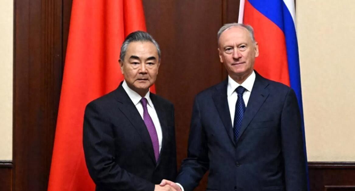 日本向俄罗斯宣战,今日新闻震撼全球,日本对俄罗斯宣战引发全球关注,今日新闻震撼世界