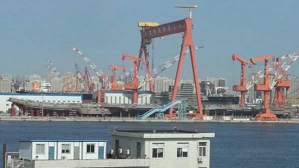 世界上第一艘航母，开创时代的航海巨匠，世界上首艘航母，开创航海时代的巨匠风采