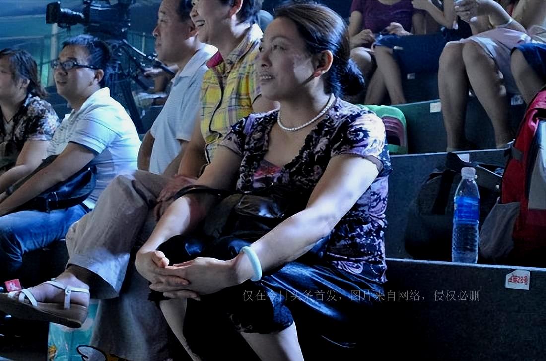 中国志愿军之歌，英勇无畏，壮志凌云的壮丽篇章，中国志愿军之歌，英勇无畏的壮志凌云壮丽篇章