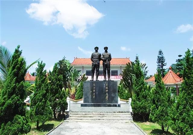 琼崖纵队烈士的英勇牺牲——永恒的纪念，琼崖纵队烈士英勇牺牲——不朽的纪念