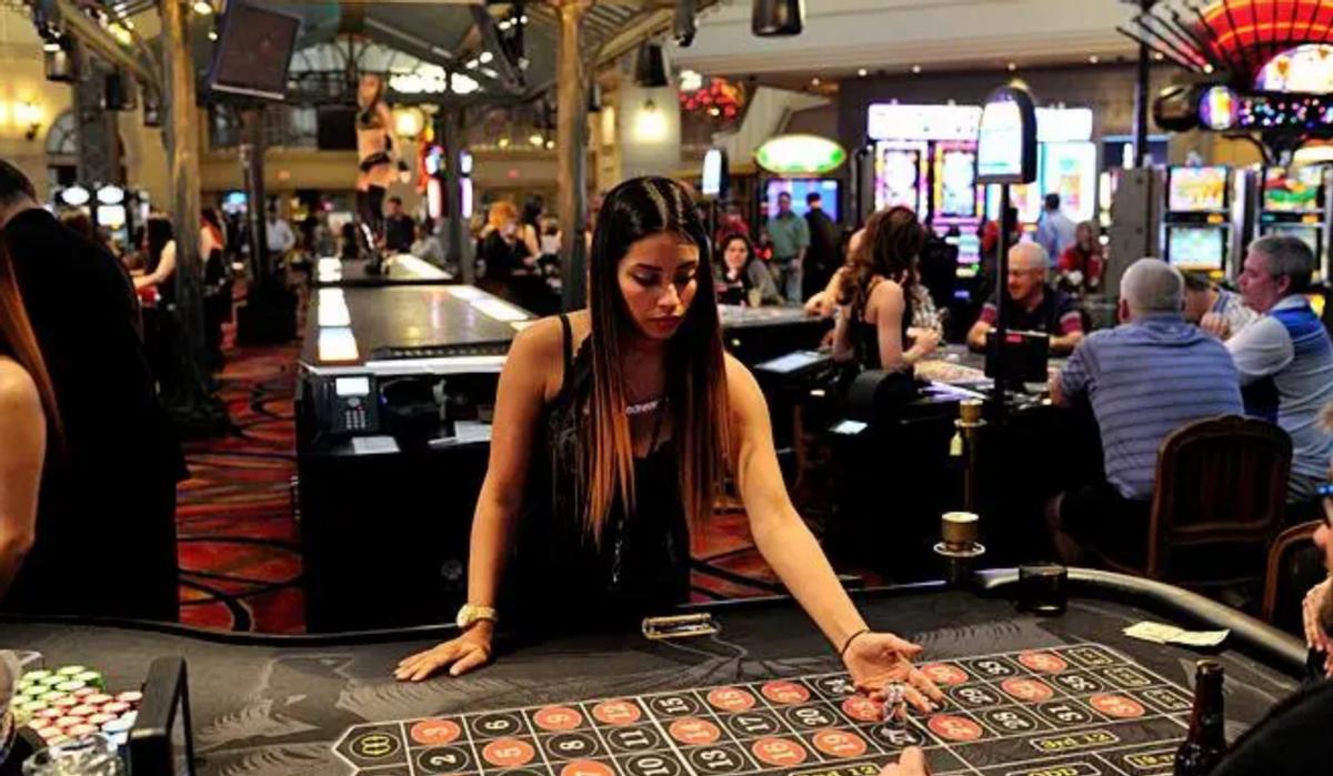 今天凌晨，美国是否打响了第一枪？，美国今日凌晨是否打响第一枪？