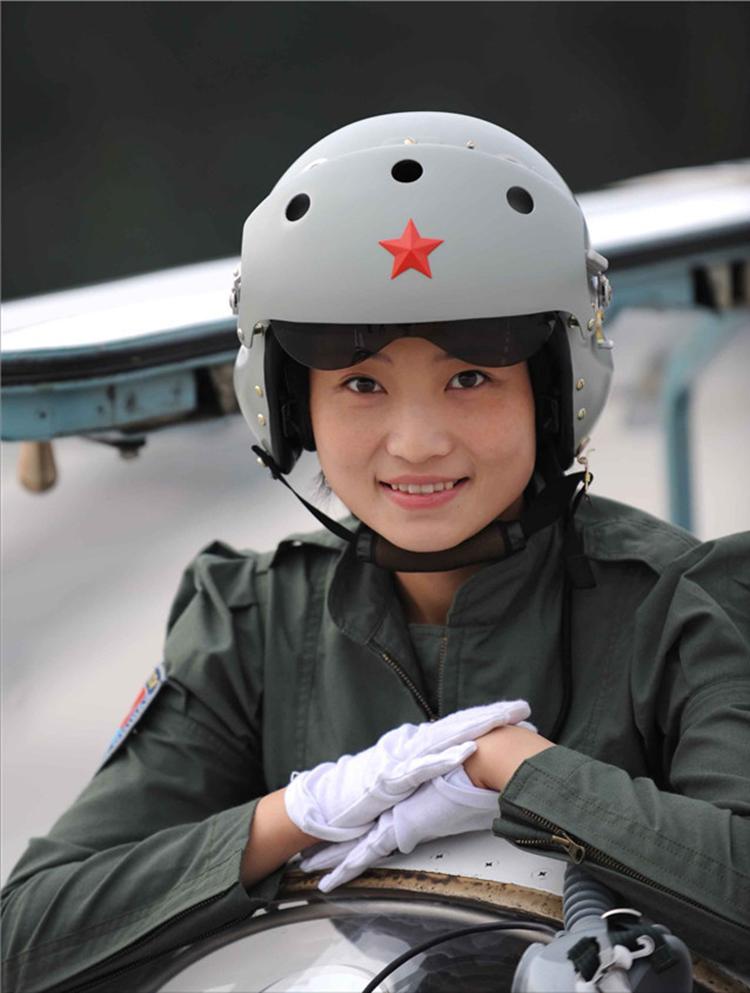 中国空军装备最多的战斗机，歼击机的辉煌历程，中国空军歼击机，战斗机装备历程的辉煌篇章