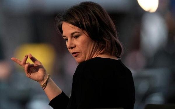 世界报,记录时代变迁,传递全球声音,全球声音与时代变迁,世界报的记录与传递