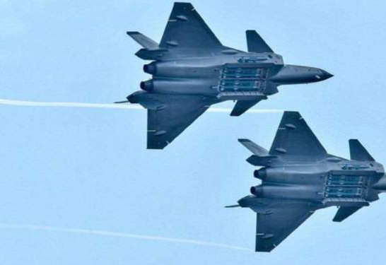 直-20航程及作战半径,揭示中国新一代直升机卓越性能,揭秘直-20直升机卓越性能,航程与作战半径详解