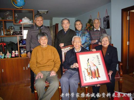 中国七一勋章获得者的光辉历程，中国七一勋章获得者的荣耀与光辉历程