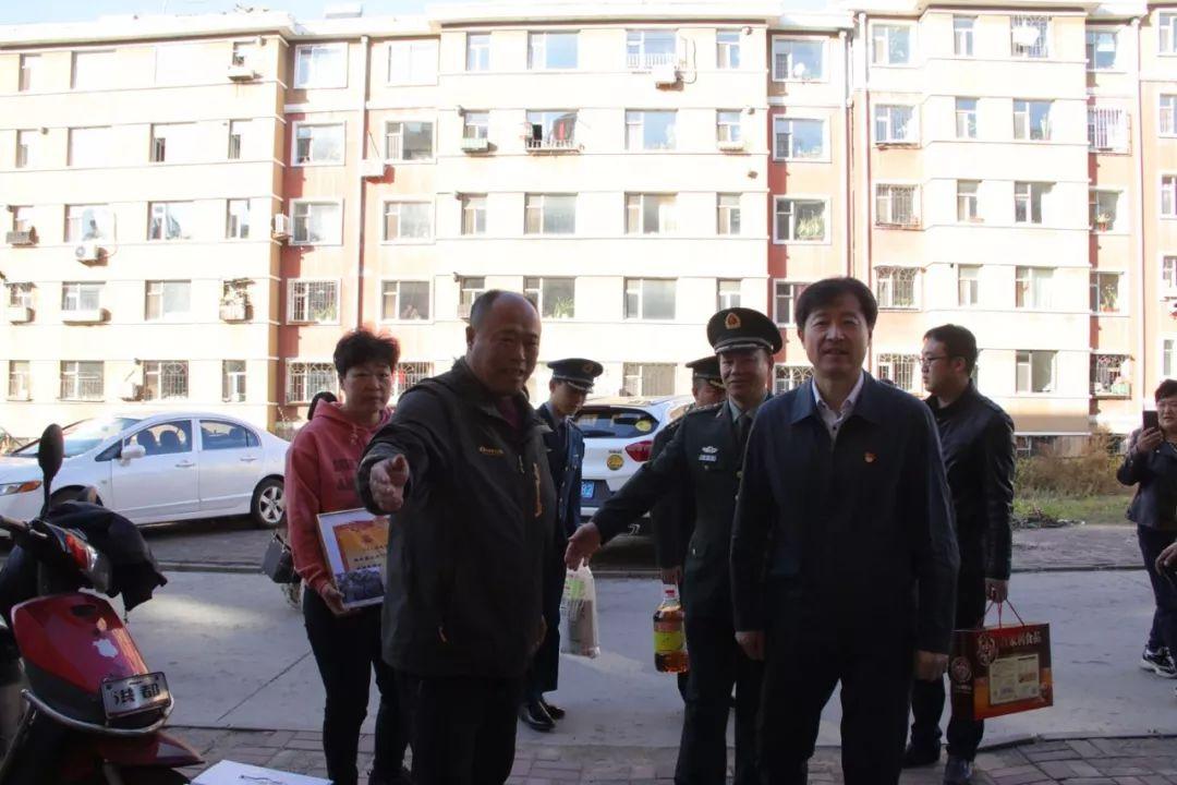 七十周年阅兵空军方队介绍，展现空中力量的荣耀与辉煌，七十周年阅兵空军方队，空中力量的荣耀与辉煌全景展示