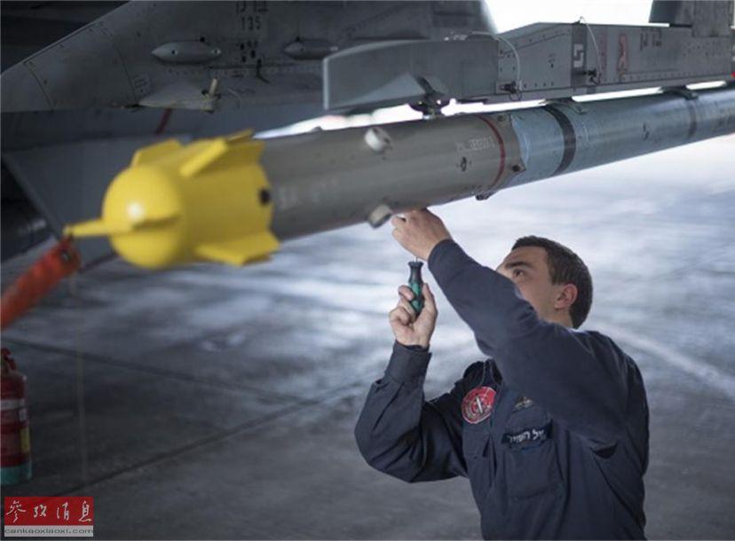 空军地勤军装图片,展现荣耀与责任,空军地勤军装风采,荣耀与责任的展现