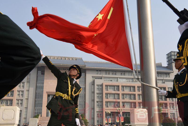 盛世华章,回顾2005年国庆大阅兵,盛世华章,回顾2005年国庆阅兵盛典