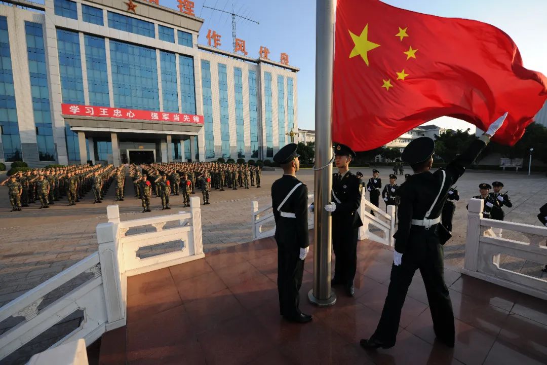 一级八一勋章代表什么，八一勋章代表的荣誉与意义