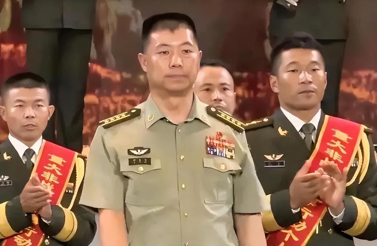 祁发宝,铁血军人的忠诚与担当,祁发宝,铁血军人的忠诚担当