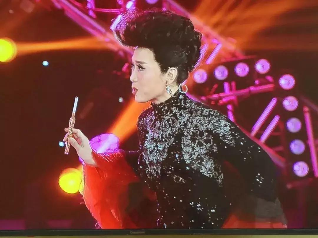 王中王一笑一肖高手论坛，探索智慧与策略的交汇点，王中王一笑一肖高手论坛，智慧与策略的碰撞与交汇