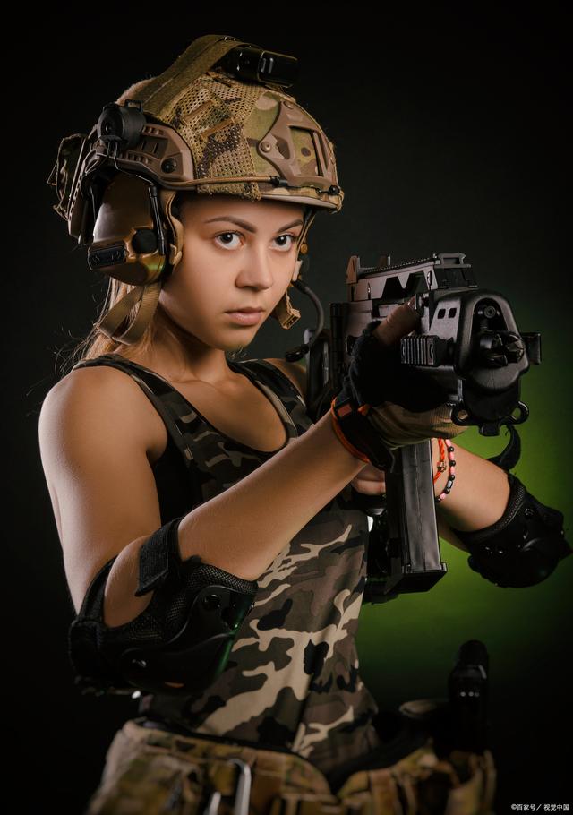 特种兵美女,力量与柔美的完美结合,特种兵美女,力量与柔美的极致融合