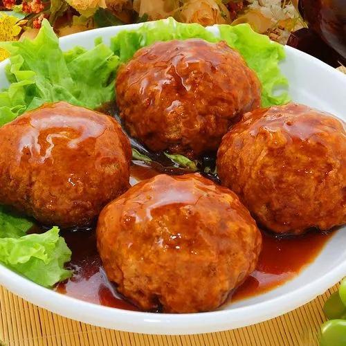 家常红烧狮子头的做法,家常红烧狮子头制作教程